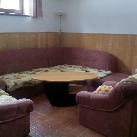 U Novych Pratel 3*
