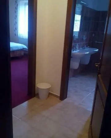 U Novych Pratel 3*