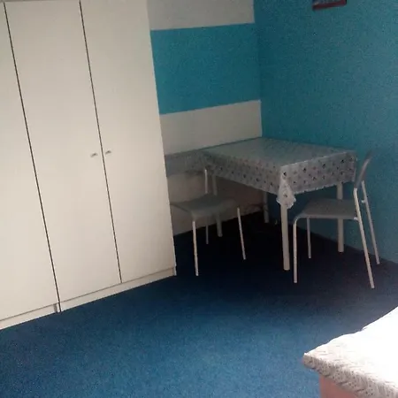 U Novych Pratel