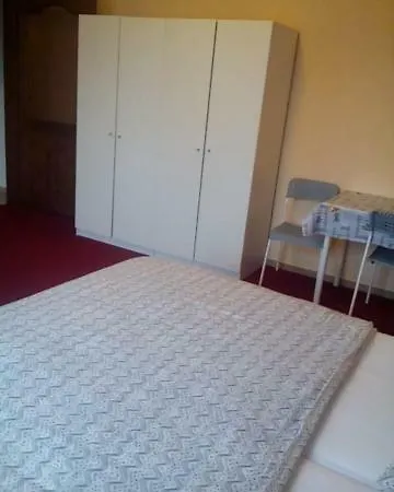 U Novych Pratel بيت ضيافة 3*