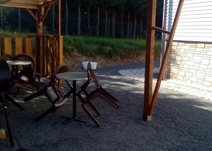 Konukevi U Novych Pratel Lichkov